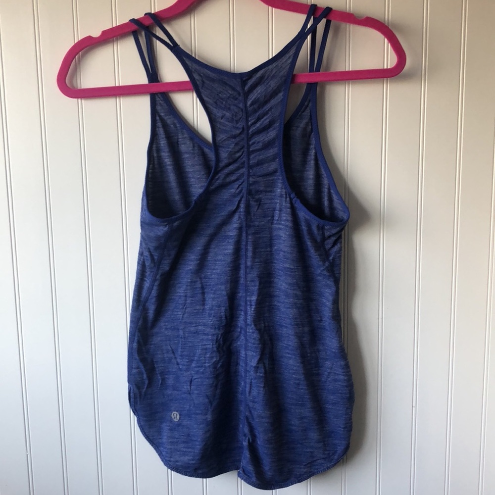Lululemon Racerback Tank Size 6 - Picture 4 of 7